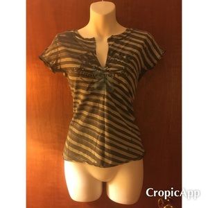 JUICY COUTURE
RHINESTONE TEE.